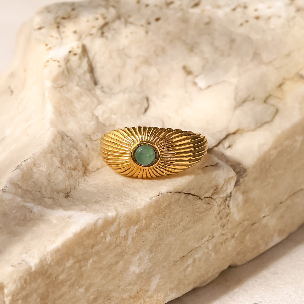 Emerald Radiance Ring