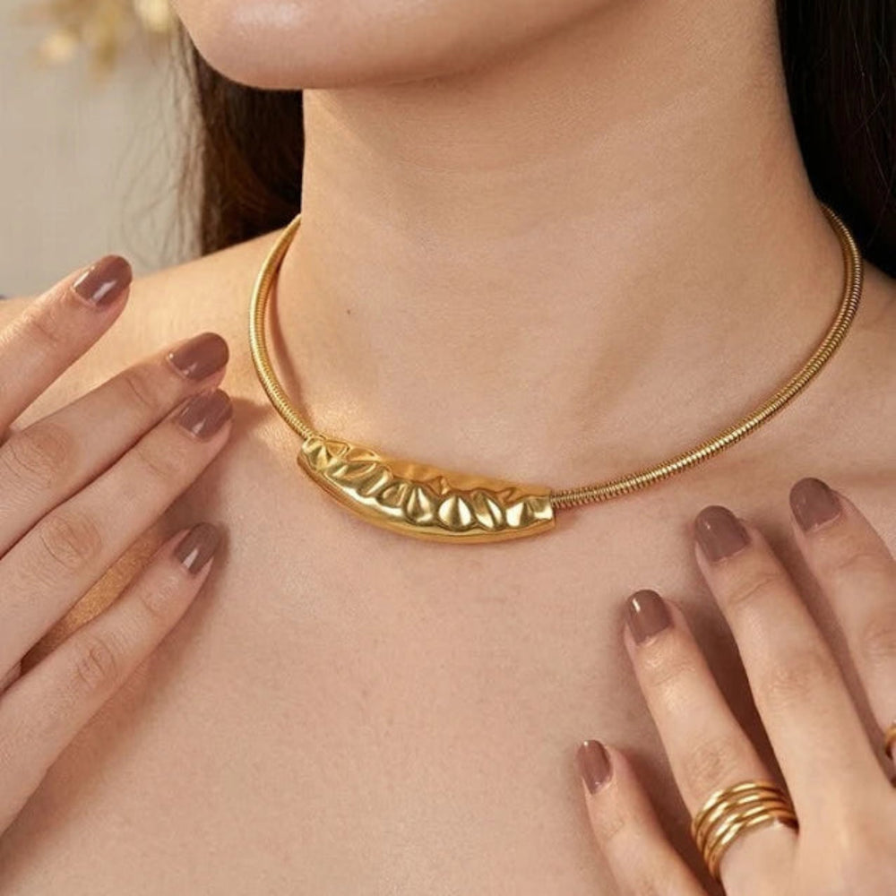 Golden Choker