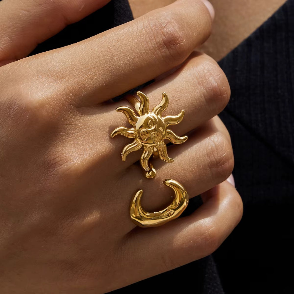 Cosmic Mood Rings – adjustable gold rings