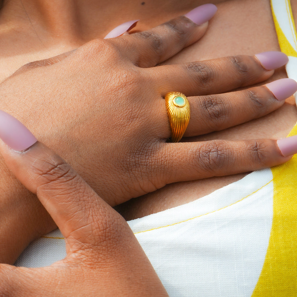 Emerald Radiance Ring