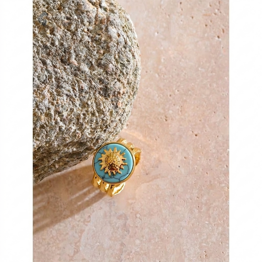 Solar Flare Ring – adjustable gold ring