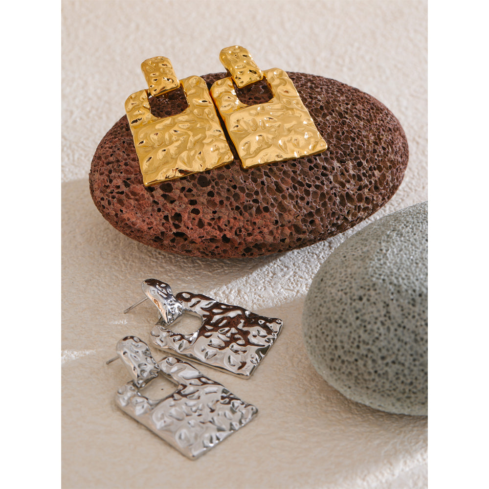 Radiant Hammered Drop – earrings