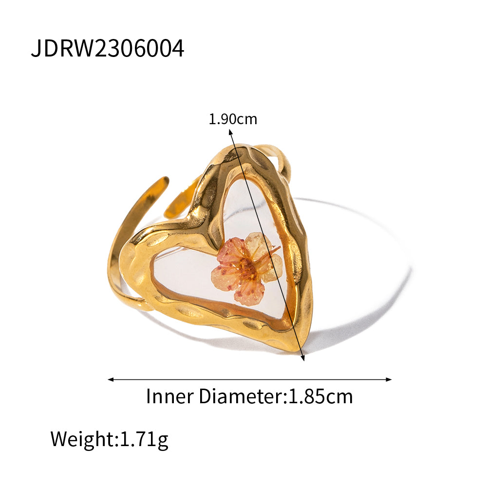 Love Loop Ring – adjustable gold ring