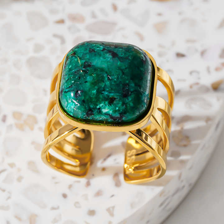 Forest Pulse Ring – adjustable gold ring with green marbled stone and leaf detail