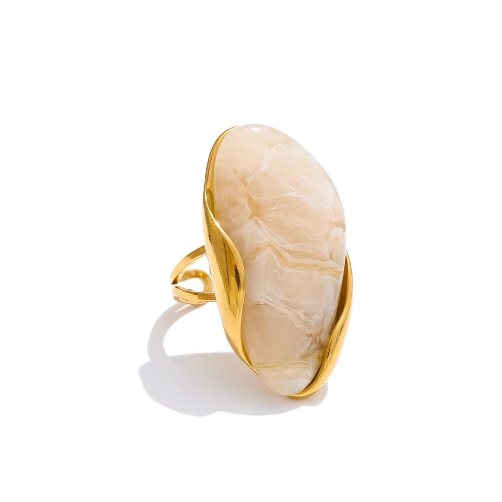 Riverbed Ring – White – adjustable gold ring with white marbled stone