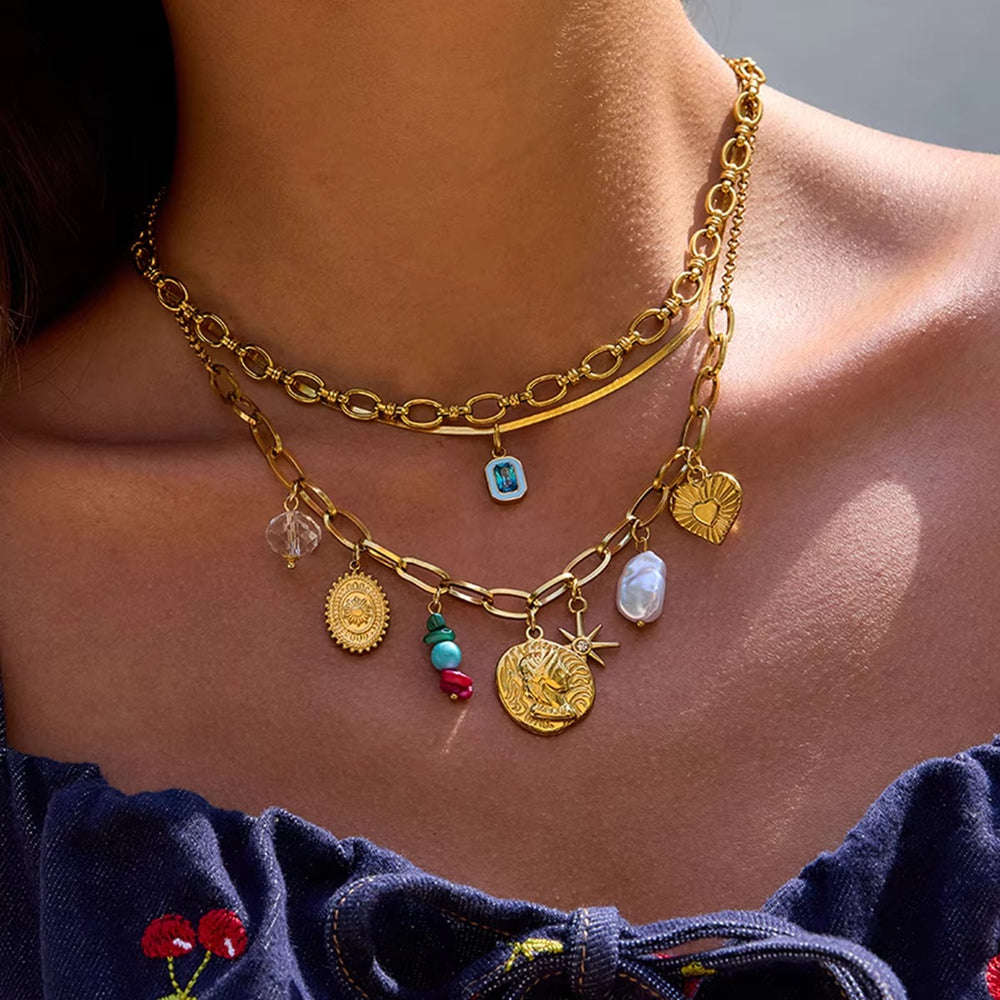 Timekeeper’s Charm – gold necklace with pearls