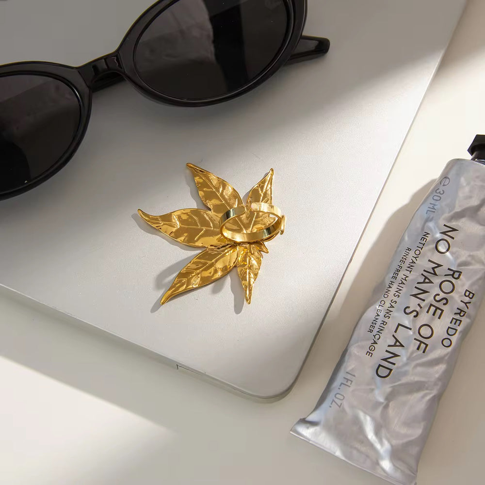 Golden Leaf Ring – adjustable gold ring