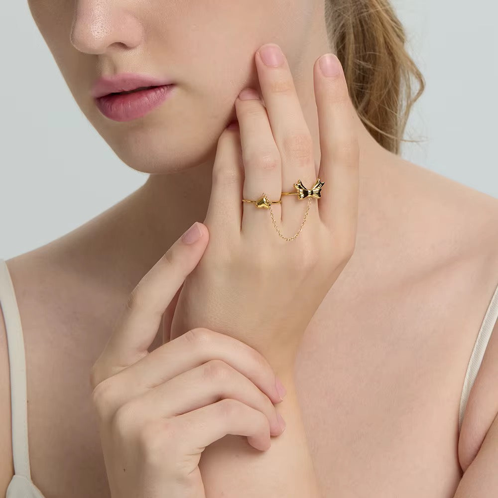 Knot Affair Ring – adjustable gold ring