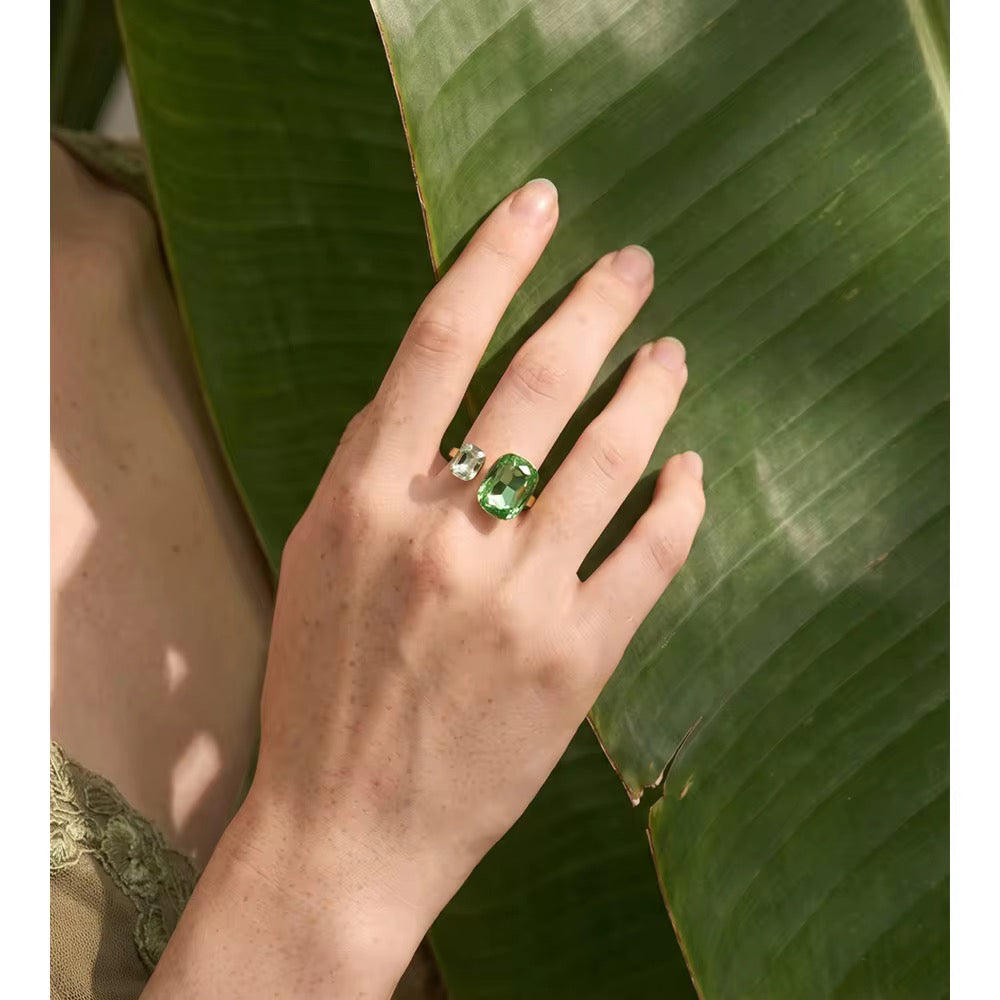 Green Glow Ring