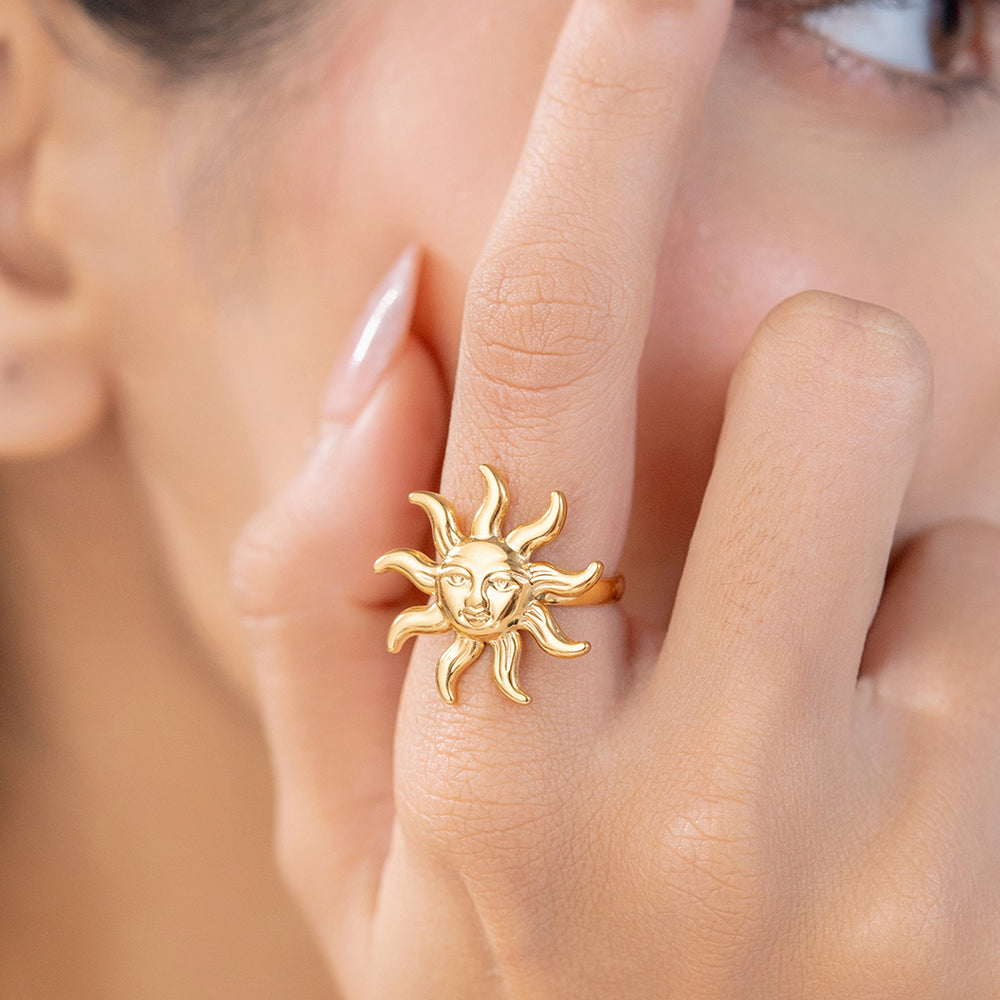 Cosmic Mood Rings – adjustable gold rings