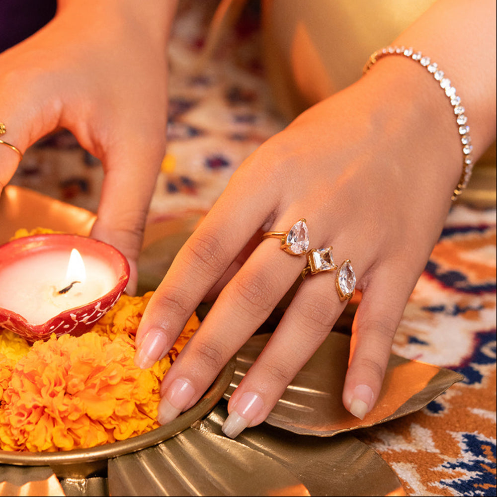Two-Finger Statement Ring