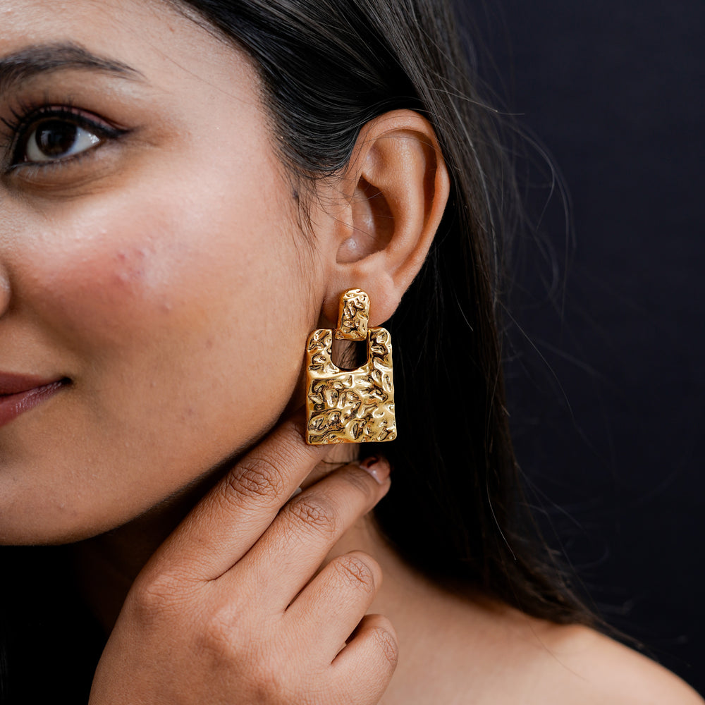 Radiant Hammered Drop – earrings