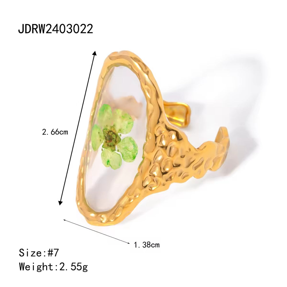 Wild Bloom Club – Pick Your Mood Ring – adjustable gold ring with real dried flowers in resin