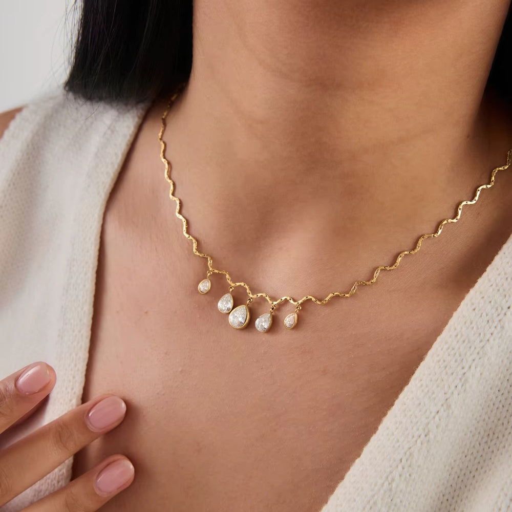 Teardrop Collar Necklace