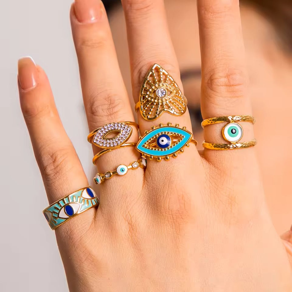 Azure Gaze Ring – adjustable gold ring with enamel detail
