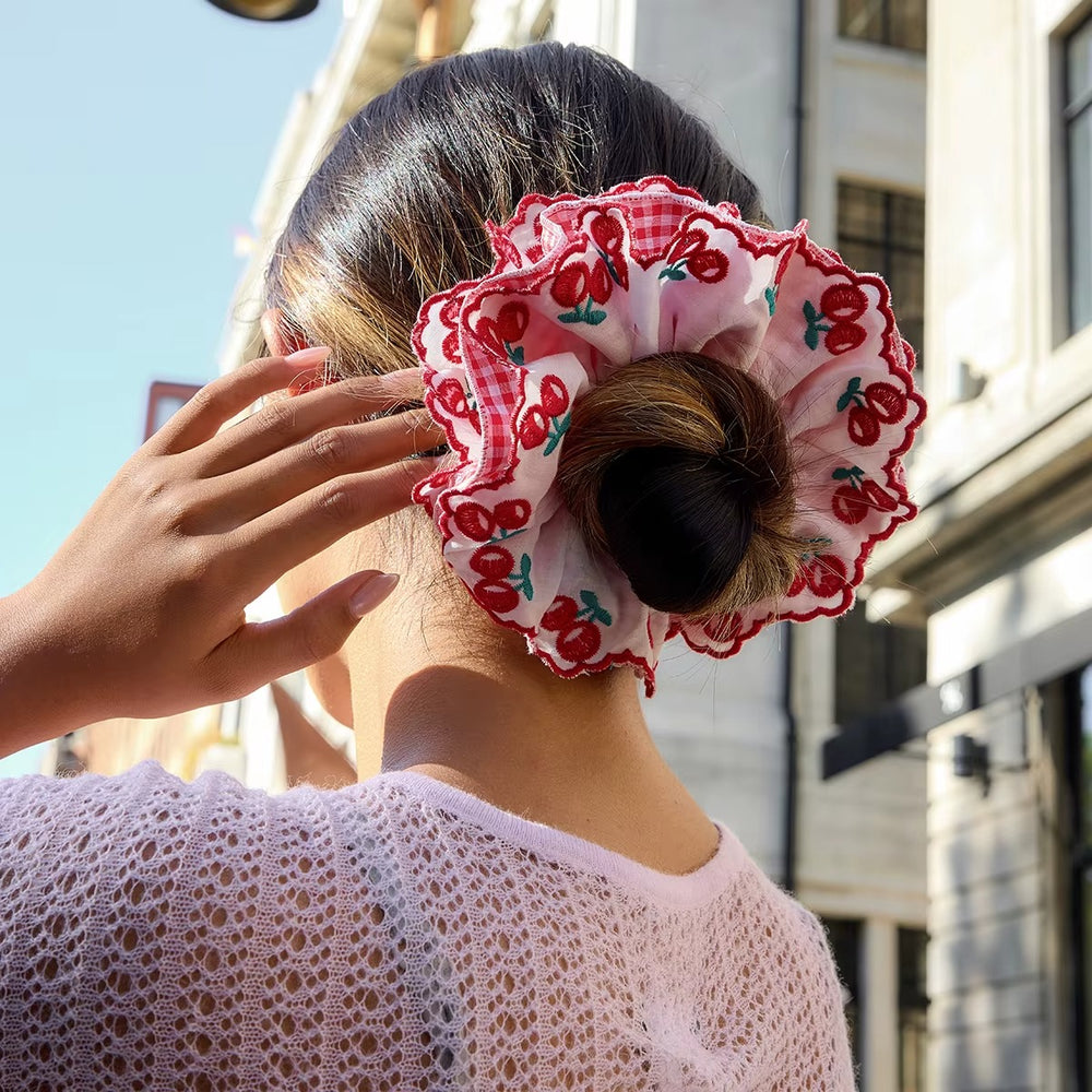 Cherry Whirl Scrunchie – scrunchie