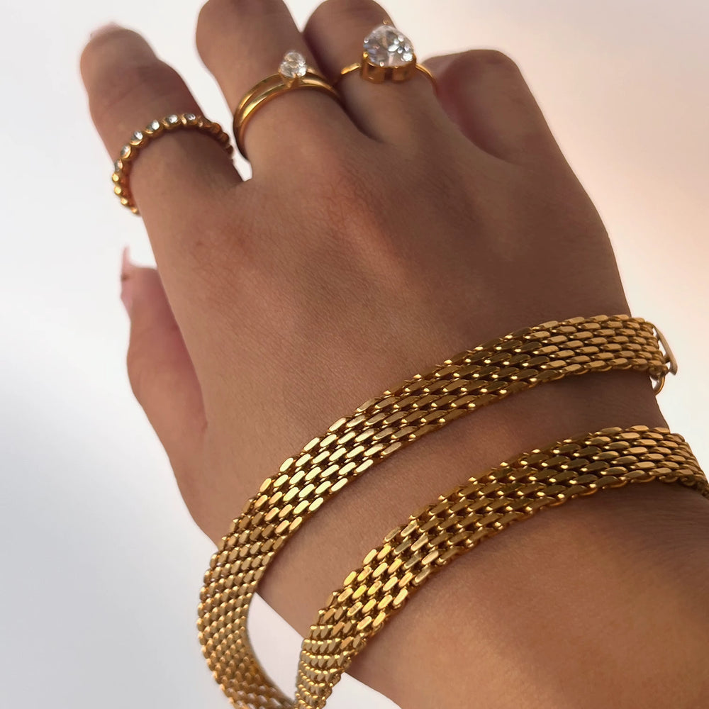 Serpentine Mesh Choker – gold choker necklace