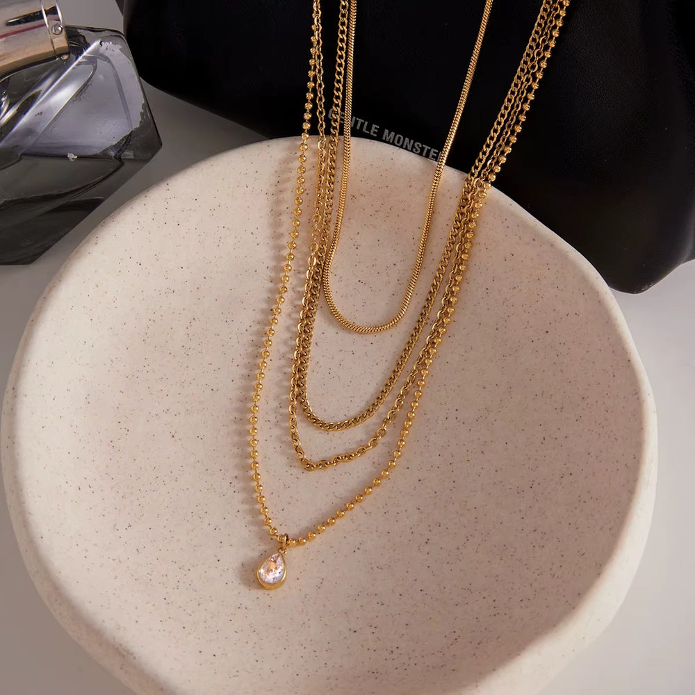 Lumi Drop Layered Set – gold layered necklace set