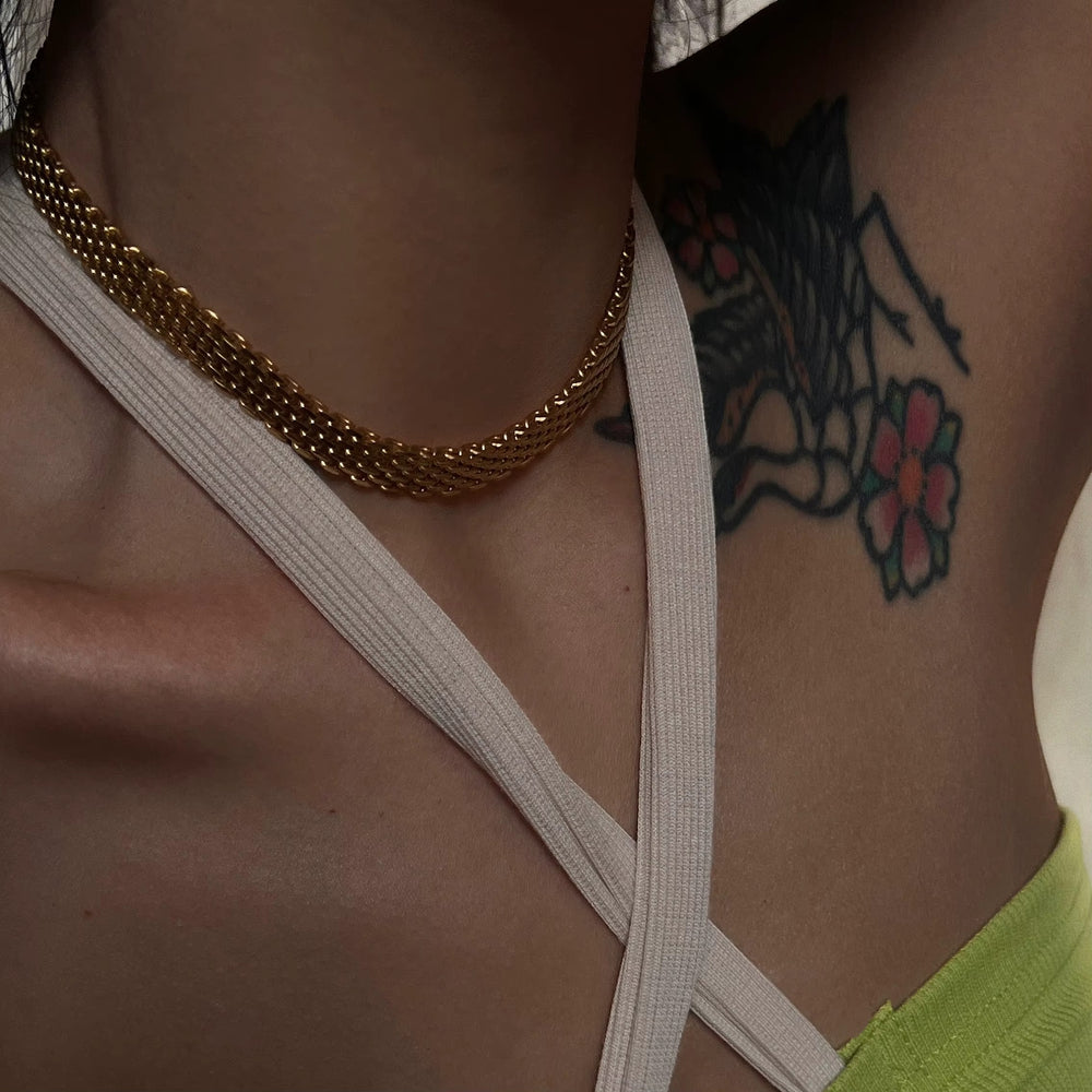 Serpentine Mesh Choker – gold choker necklace