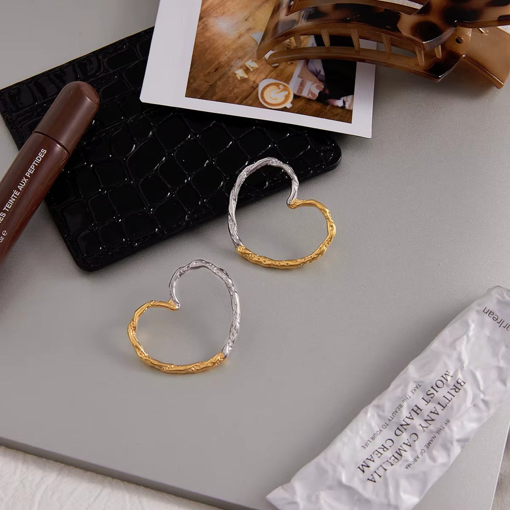 Amoura Earrings – earrings