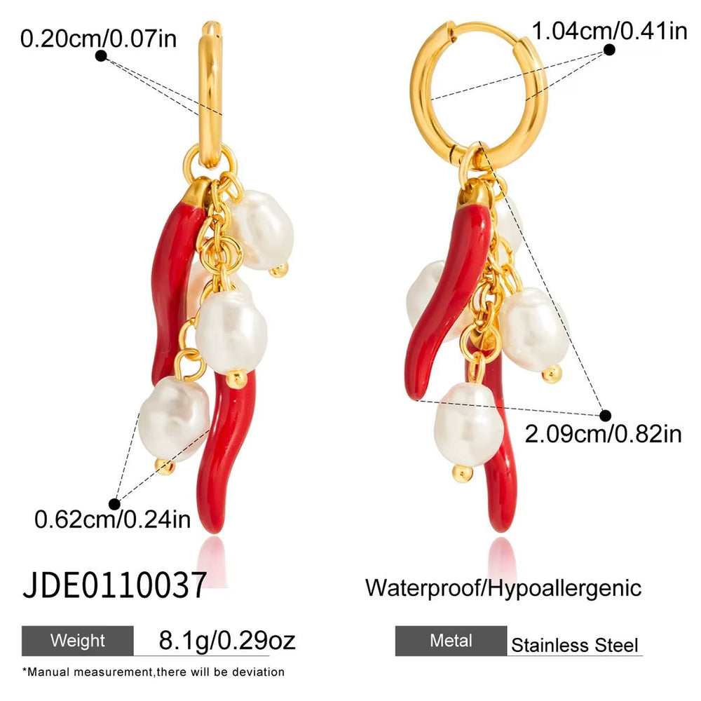 Chilli Crush Drops – gold earrings with pearls