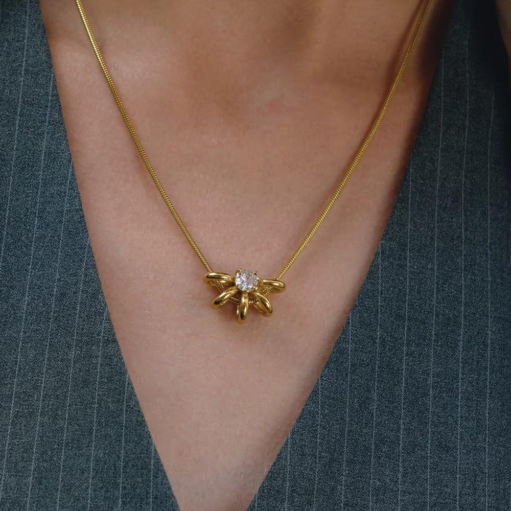 Radiance Pendant – gold necklace with cubic zirconia stones