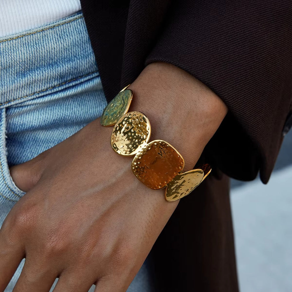 Lunara Cuff Bracelet – adjustable gold bracelet