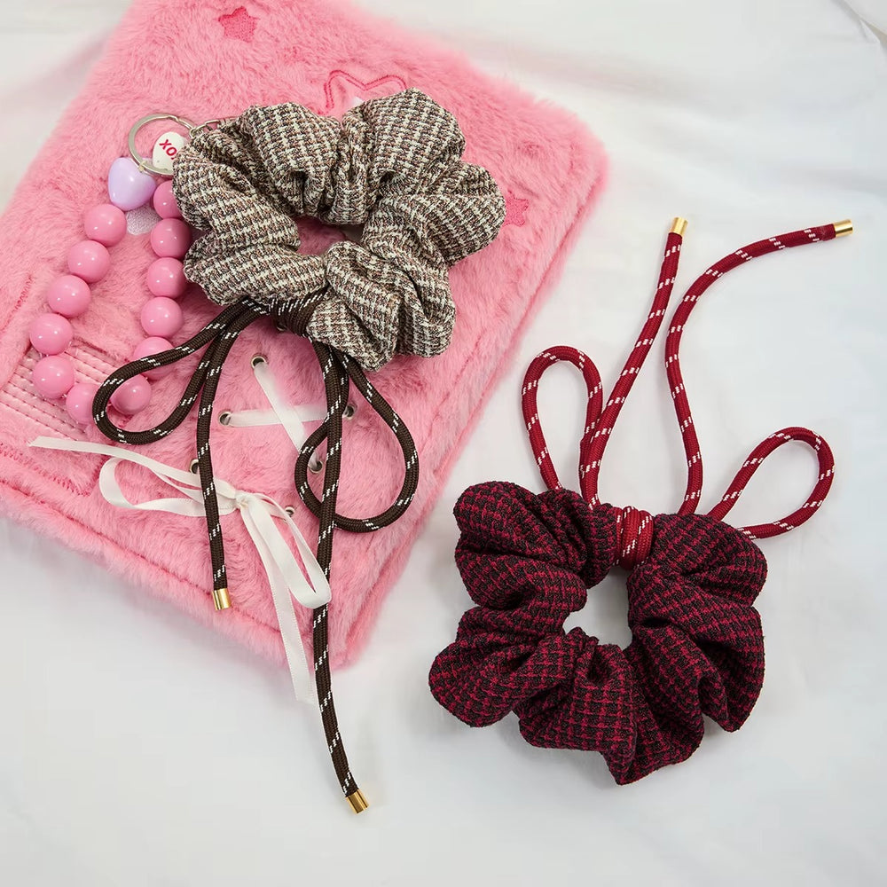 Tweed Bow Scrunchie – scrunchie