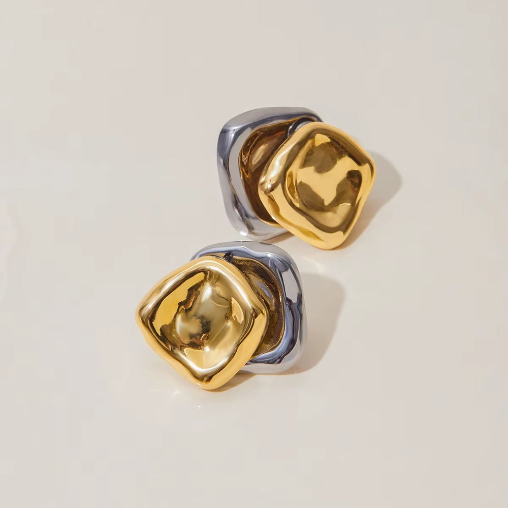 Gilded Ripple Studs – stud earrings