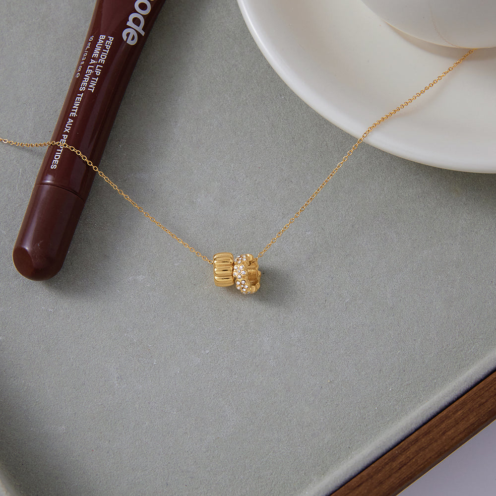 Halo Barrel Pendant – gold necklace