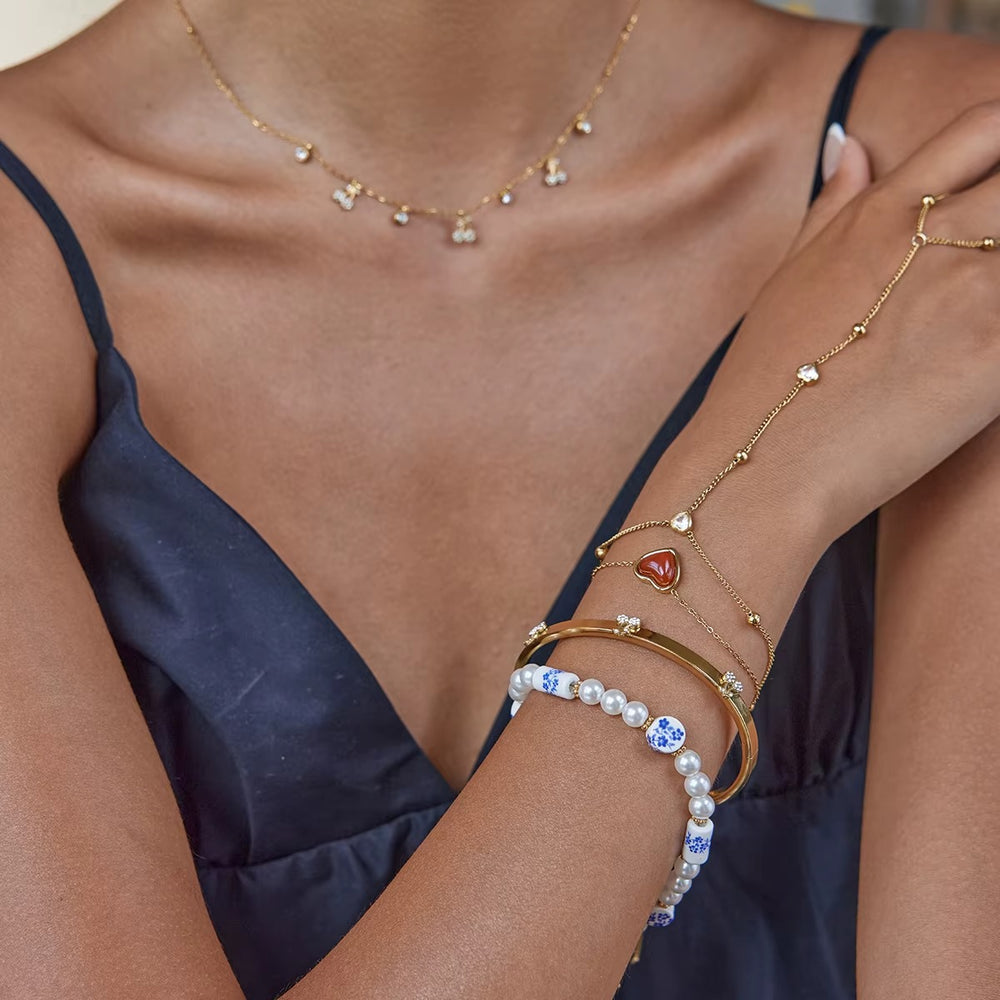 Orlina Hand Chain – gold hand chain