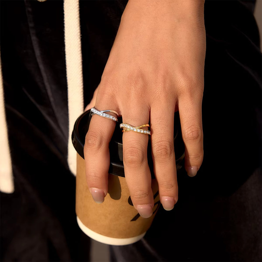 Crystal Crisscross Ring – gold ring