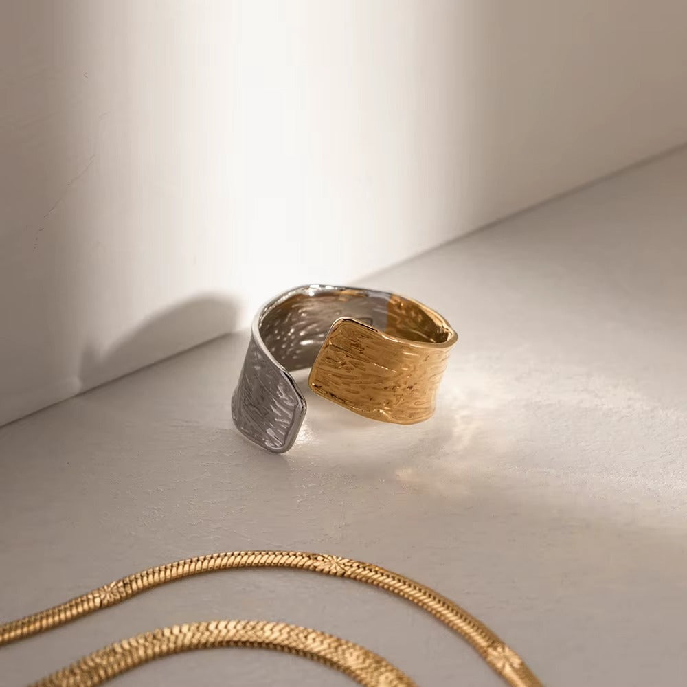 Hammered Ring – adjustable ring