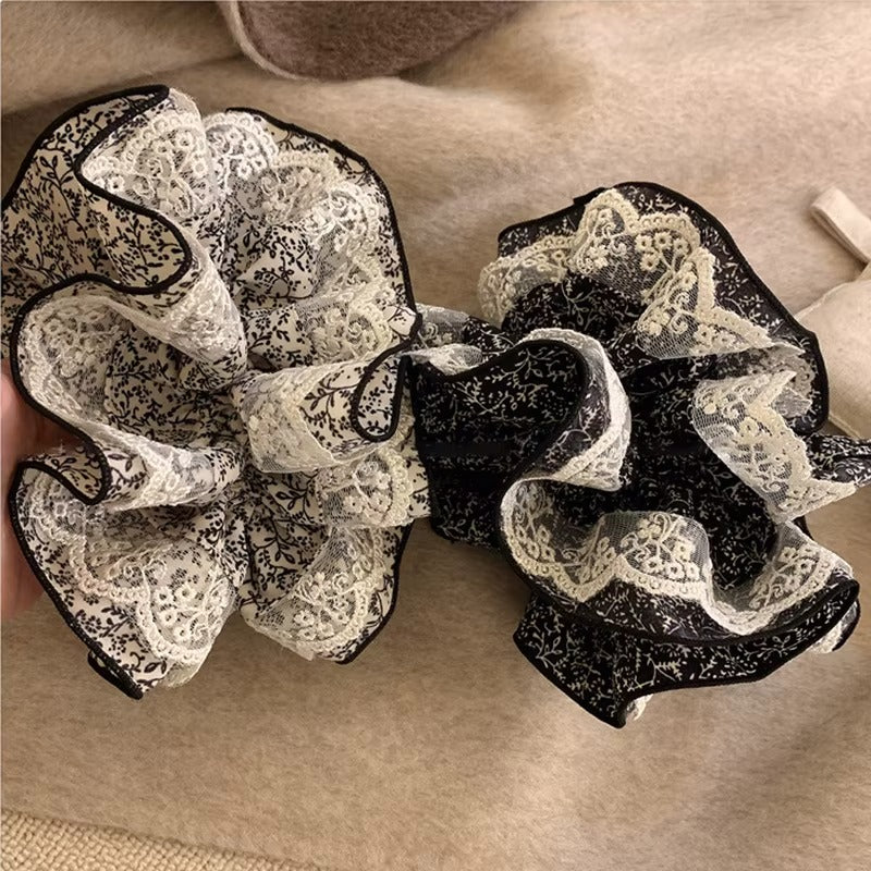 Lace Layered Jumbo Scrunchie – scrunchie