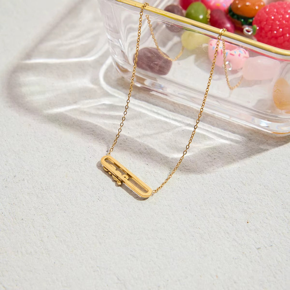 Lueur d’Amour Necklace – gold necklace