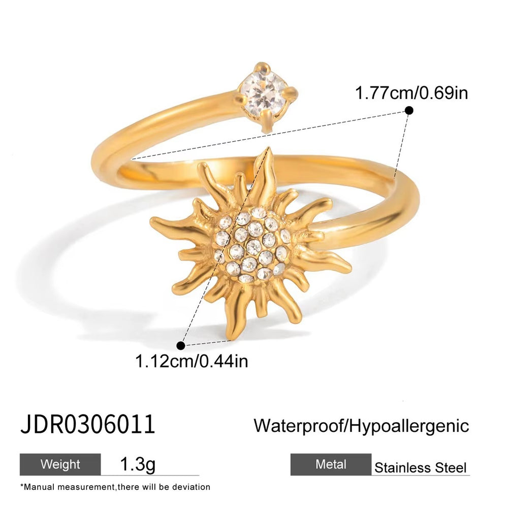 Sunburst Zircon Ring – adjustable gold ring with cubic zirconia stones