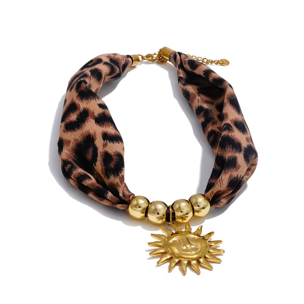 Solar Flare Necklace – gold necklace