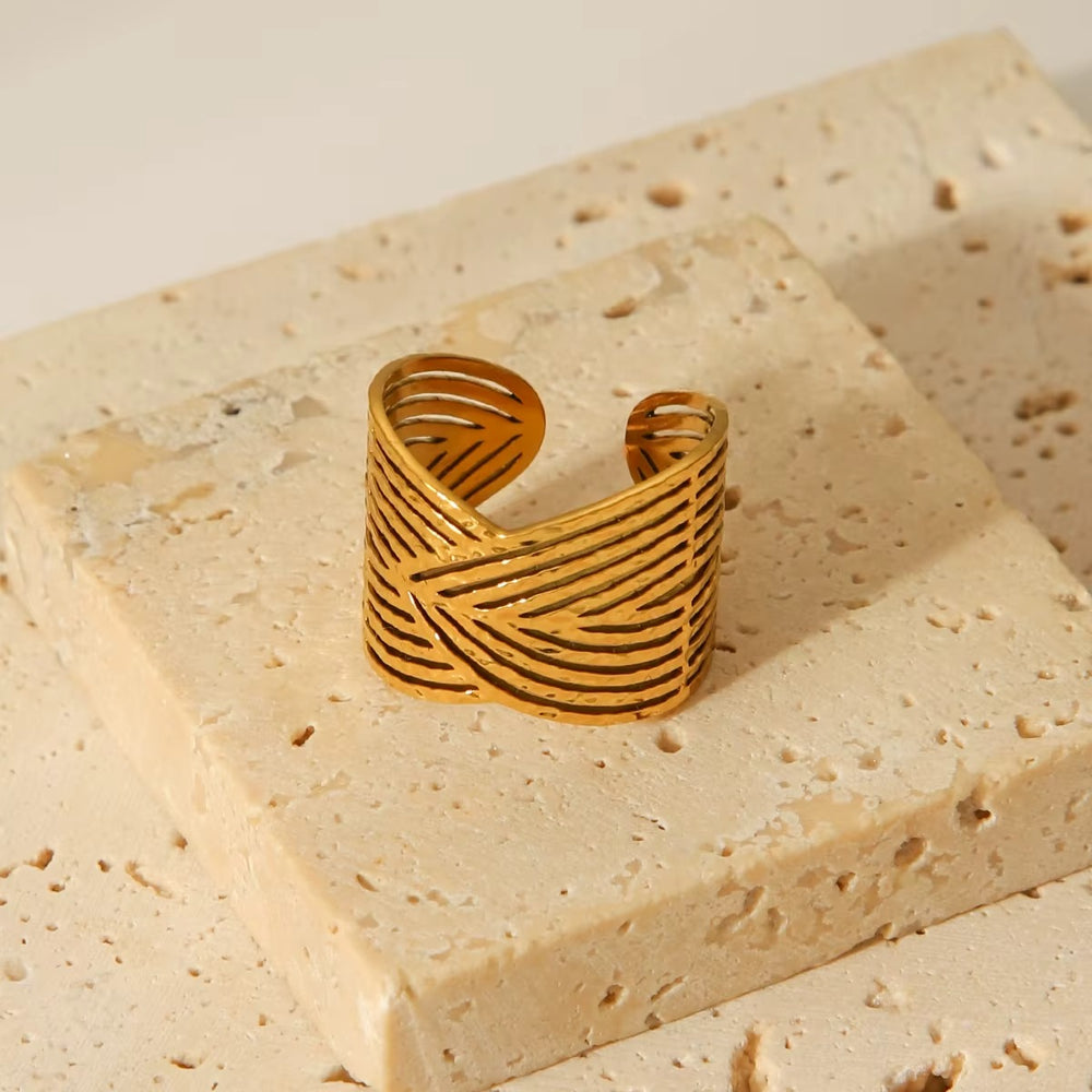 Auric Weave Ring – gold ring