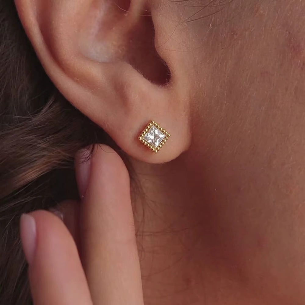 Square Crystal Jewelry Set – gold jewellery set with cubic zirconia stones