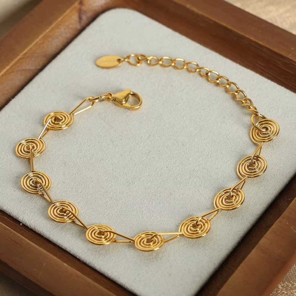 Spiral Chain Necklace – gold necklace