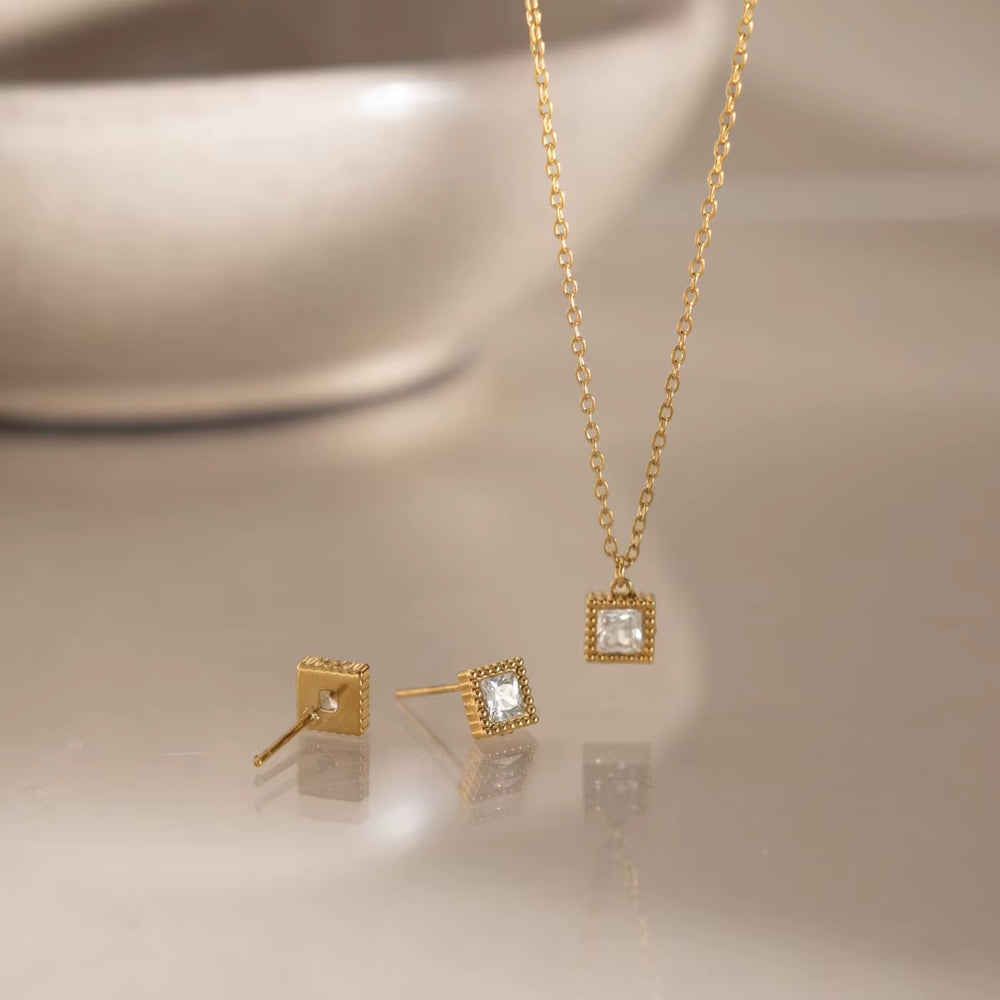 Square Crystal Jewelry Set – gold jewellery set with cubic zirconia stones