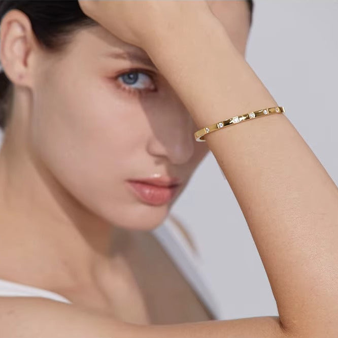 Bezel Bangle Bracelet – gold bracelet with cubic zirconia stones
