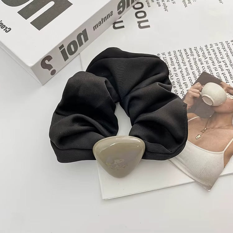 Luna Scrunchie – scrunchie