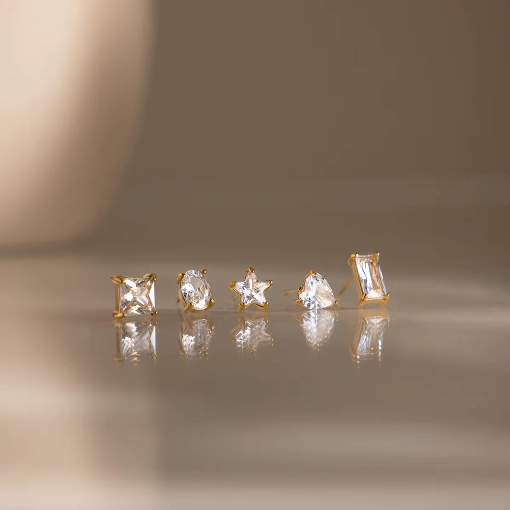 Mini Radiant Studs – gold stud earrings