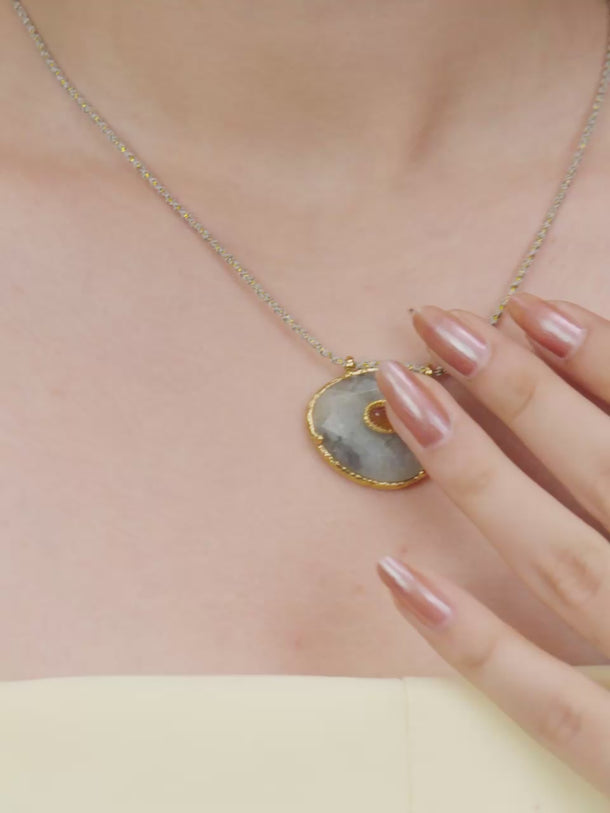 Natural stone may vary slightly in colour and appearance from the images